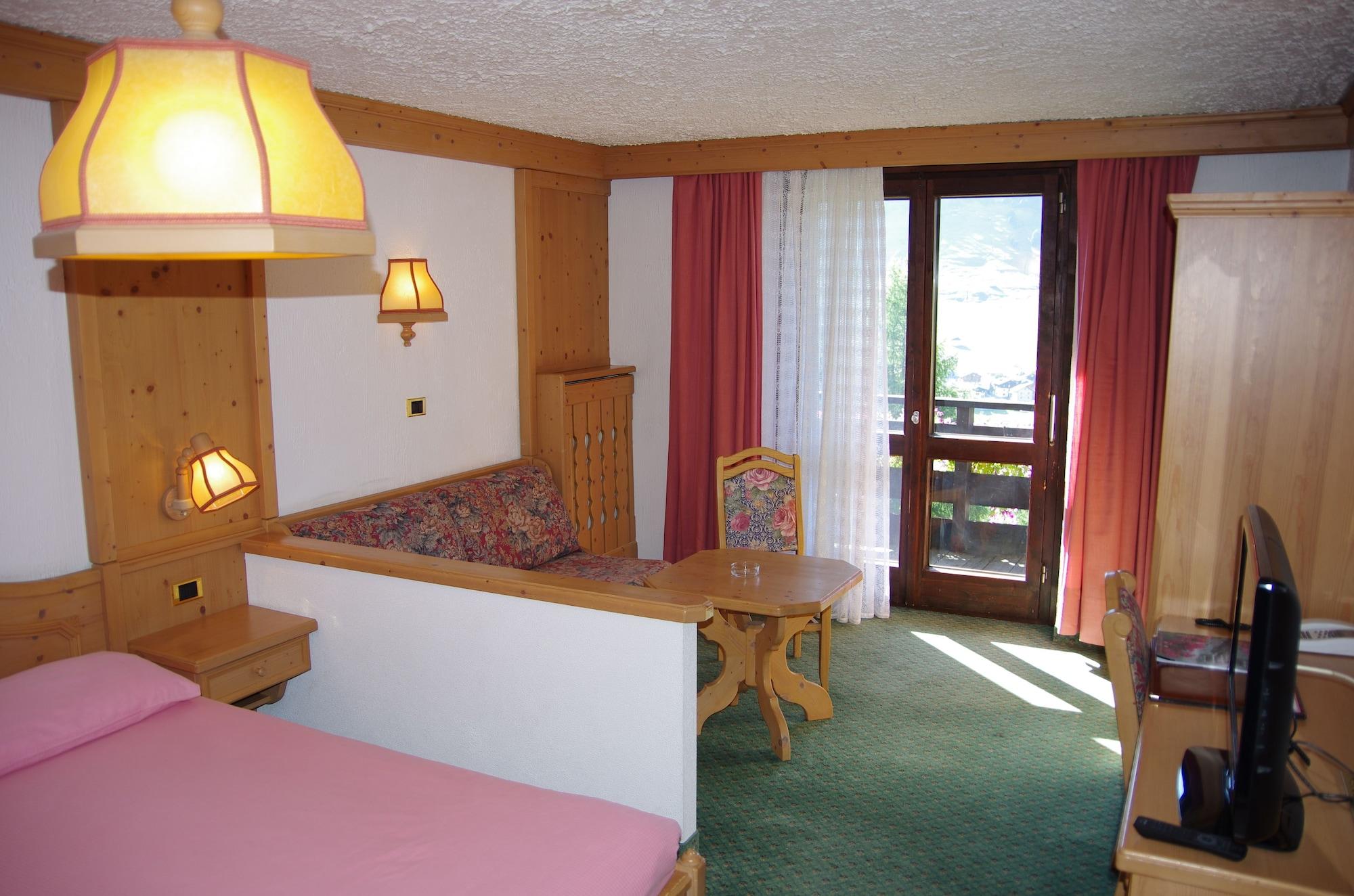 Hotel Intermonti ลีวินโญ ภายนอก รูปภาพ
