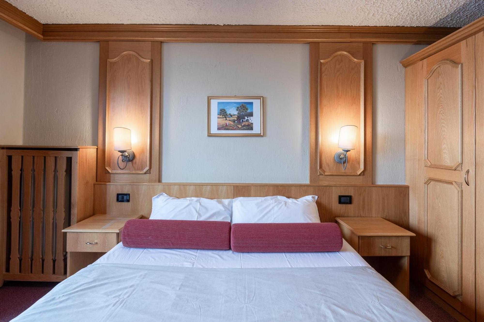 Hotel Intermonti ลีวินโญ ห้อง รูปภาพ