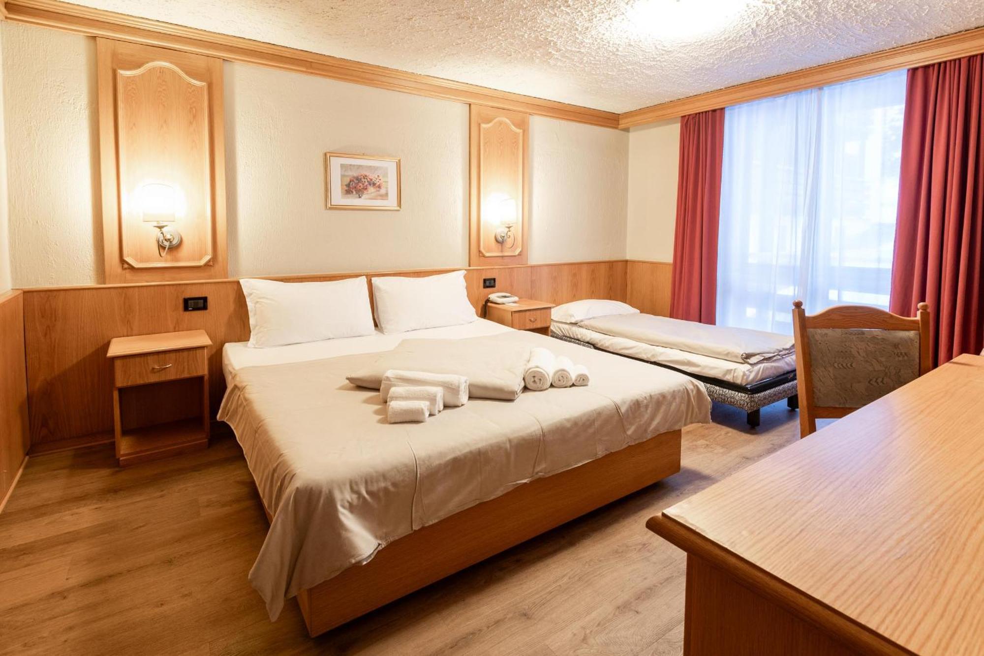 Hotel Intermonti ลีวินโญ ห้อง รูปภาพ