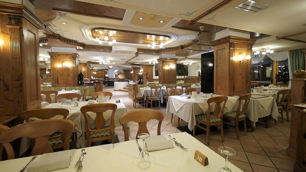 Hotel Intermonti ลีวินโญ ภายนอก รูปภาพ